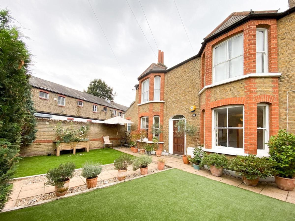 Pass The Keys Garden Apartment In Stockwell Лондон Екстериор снимка