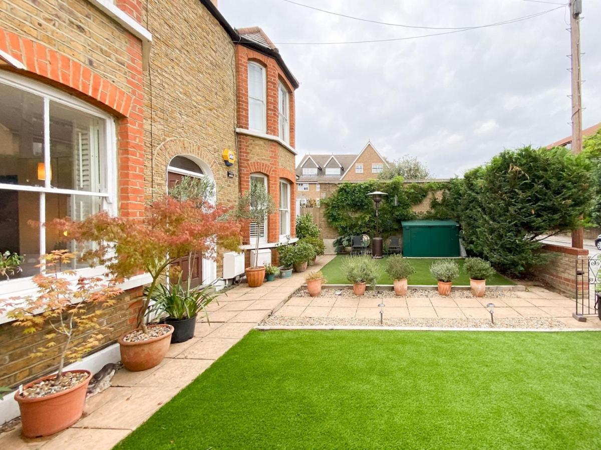 Pass The Keys Garden Apartment In Stockwell Лондон Екстериор снимка